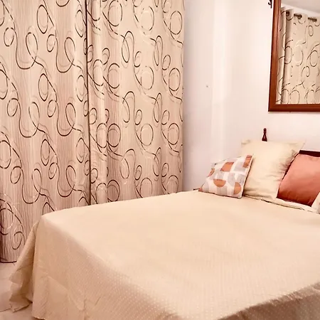 Apartament 66 M² With Pool